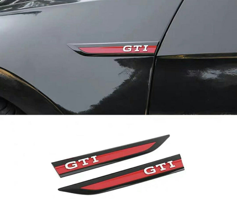 Volkswagen GTI emblem Rød Sort - NaviTronic