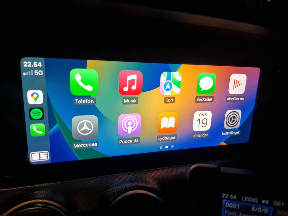 Mercedes-Benz aktivering av Apple Carplay och Android Auto